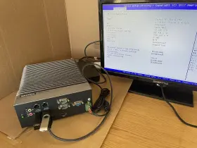 Mic-7700q Advantech Mic-7700 Fanless Desktop I7-6700 64gb Ddr4 2xeth Ip66 Passive Cooled