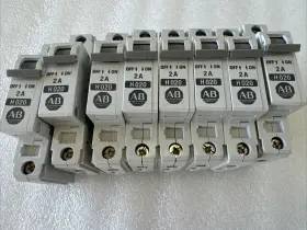 1492-cb-1-h020 Allen-bradley 1492cb1h020 Circuit Breaker Lot Of 8 Tested / Working