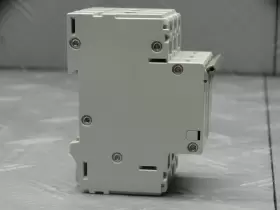 1492-cb3-g300 Allen-bradley 1492cb3g300 1492-cb3g300 30a Circuit Breaker #3