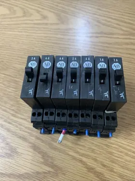 1492-gs1g020 Allen-bradley 1492gs1g020 Lot Of 7 2a Miniature Circuit Breaker See Pics