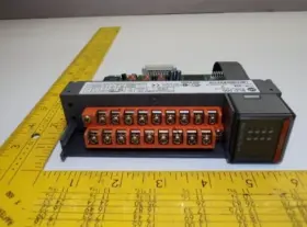 1746-ow16 Allen-bradley 1746-ow16/c C Slc500 Output Module 265v T16204