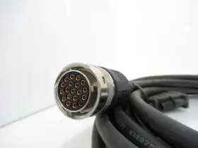 2090uxnfbmps09 Allen-bradley 2090-uxnfbmp-s09 Non-flexible Feedback Cable 26 Feet Long #3