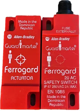 440n-g02097 Allen-bradley Ser. B Guard Master With Actuator