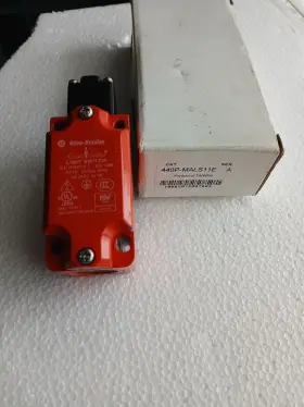 440p-mals11e Allen-bradley Ser-a - Guardmaster Snap Acting Limit Switch