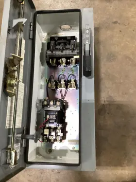 512-adb-24r Allen-bradley 512adb24r Combination Motor Starter Size #02t3 Co #2