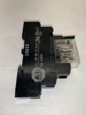 700-hk36z24 Allen-bradley 700hk36z24 Relay Series A 24vdc With 700-hn121 Base #3