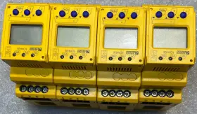 Rcma426h-dcb-2 Bender Rcna426h-dcb-2 Lot Of 4 Residual Current Monitor Free Shipping