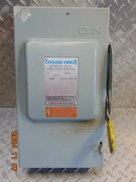 Gh422n Crouse-hinds Hind 60a 60 Amp Fusible Safety Disconnect Switch