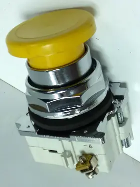 10250t124 Cutler-hammer Yellow Momentary Jumbo Pushbutton Switch #3
