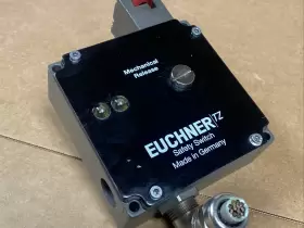 Tz1re024mvab Euchner 083966 Safety Switch Fast Shipping #3