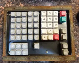 A20b-1000-0831 Fanuc A20b-1000-0831/01a Mill Kb # Axis Free Ship Please Read Check Keys