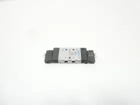 Cpe14-m1bh-5j-1 Festo Cpe14m1bh5j18 Cpe14-m1bh-5j-1/8 Pneumatic Solenoid Valve 24v-dc 8bar #2