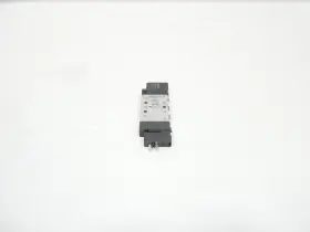 Cpe14-m1bh-5j-1 Festo Cpe14m1bh5j18 Cpe14-m1bh-5j-1/8 Pneumatic Solenoid Valve 24v-dc 8bar