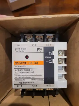 Ss202e-3z-d3 Fuji Ss302e-3z-d3 1pc New Ss202e3zd3 Solid State Relay