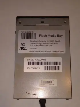 680-070-565 Gateway Computer 5502423 Flash Media Drive Bay Vintage Sd Compact Mem
