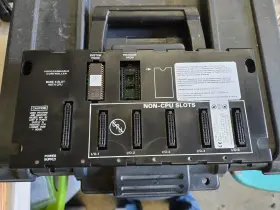 Ic693cpu313u Ge Fanuc Ic693cpu313s 90-30 Embedded Cpu With 5-slotted Baseplate Ic693cpu313u Ge Fanuc Ic693cpu313s 90-30 Embedded Cpu With 5-slotted Baseplate