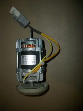 Es7140-4ay-lt Gefeg Neckar 230v 50hz Motor Used And Tested