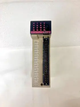 Hitachi Ehytp16 Tr Output Source Programmable Controller Eh-150 Eh-ytp16s
