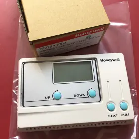 T9275a1002 Honeywell Temperature Controller 1pc New Expedited Shipping