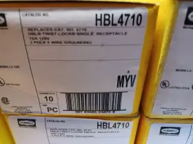 Hbl4710 Hubbell 10 Receptacles Twist-lock New In Individual Factory Boxes