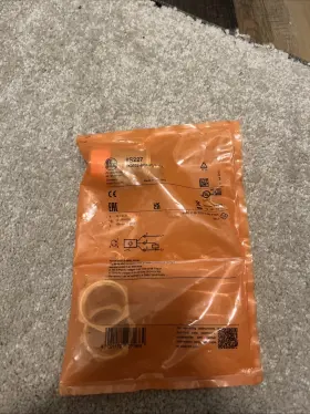 Iis227 Ifm New Proximity Sensor For Free Shipping
