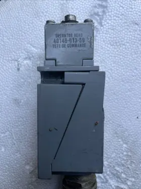 Knox030014306-802t-bp Industrial Mro Allen Bradley 802t-bp Ser. J Wh Nsmp #2