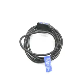 Knox500125607-pz-51r Industrial Mro Keyence Pz-51r 12-24vdc Unmp