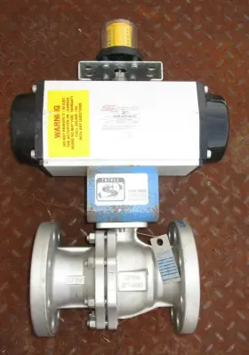 M406k5590ht Industrial Mro Unitorq M406 K55 90 Ht / Pneumatic Actuator Used