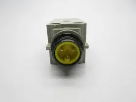 Qc9001353-ee530-50400 Industrial Mro Namco Ee530-50400 20-230vac 0.5a Unmp #2
