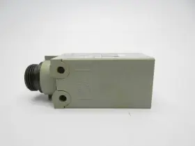Qc9001353-ee530-50400 Industrial Mro Namco Ee530-50400 20-230vac 0.5a Unmp #3