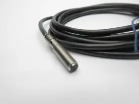Qc9002074-e2e-s05s12-wc-c2 Industrial Mro Omron E2e-s05s12-wc-c2 Unmp #2