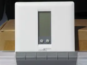 T500hpp-1 Jci Basc-22dr Programmable Thermostat Heat Pump Three T500hpp-1 Jci Basc-22dr Programmable Thermostat Heat Pump Three