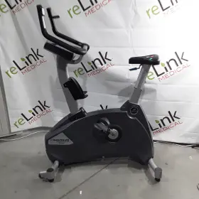 U916 Med-fit Systems Inc. Nautilus Upright Bike