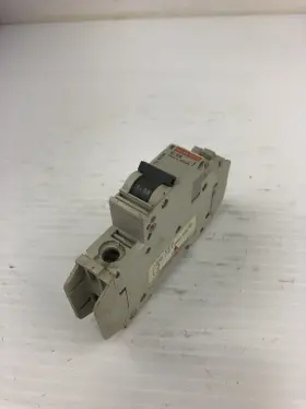 60101 Merlin Gerin Circuit Breaker C1a