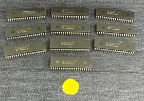 Pic16c765-i Microchip Pic16c765-i/p 0850hru Integrated Circuit Lot Of 10