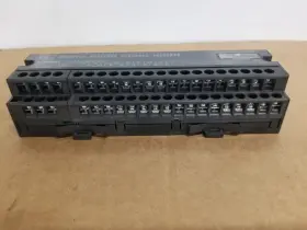 Aj65sbtb1-32dt2 Mitsubishi Cc-link Input /output Unit #2