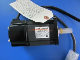 Hc-mf23k-s22 Mitsubishi New Servo Motor Hcmf23ks22 Hc-mf23k-s22 Mitsubishi New Servo Motor Hcmf23ks22
