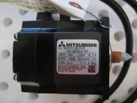 Hc-ufs13-s7 Mitsubishi 1pc New Servo Motor One Year Warranty #xr Hc-ufs13-s7 Mitsubishi 1pc New Servo Motor One Year Warranty #xr