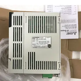 Mr-j2-60d-s24 Mitsubishi Servo Drive New In Box Expedited Shipping 1pc #3