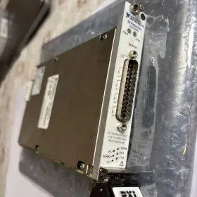 153697b-01 Ni Pxie-4144 1pcs National Instruments Pxie-41414 Source Measure Unit