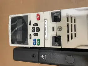 M700-03400100a10101ab100 Nidec Control Techniques Unidrive M700 #3