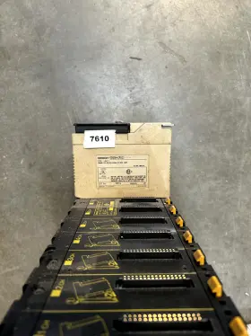 C200h-bc081-v2 Omron C200h-bc081-v2/c200h-cpu01 Cpu Base Unit With C200h-cpu01 Programmable Controller #2