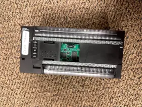Cp1l-m60dt-d Omron Plc Cpu Module 36 Inputs 24vdc 7.5ma 10pts/5ma 26pts