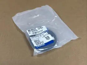 E2e-c06s02-wc-b1 Omron New Proximity Switch Sensor Warranty Fast Same Day Ship