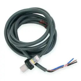 E2f-x1r5f1 Omron E2fx1r5f1 Proximity Sensor Inductive 8mm Pnp No