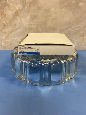 E32-t11n-2m Omron E32-t11n Photoelectric Switch Fiber Unit