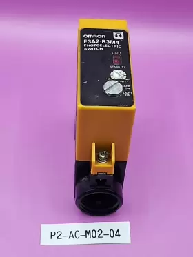 E3a2-r3m4 Omron Retro Reflective Sensor 3 M Range 12/240 V Ac /dc #3