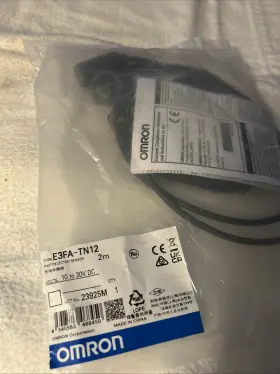Omron E3fa-tn12-l 2 Pc New E3fa-tn12-d Photoelectric Sensor