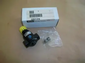 15r211fb Parker Pressure Regulator 3/8 Inch New In Box