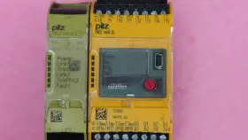 772030 Pilz 772001 Mmc1p Pnoz Mm0.1p And Eth Modules Lot #3